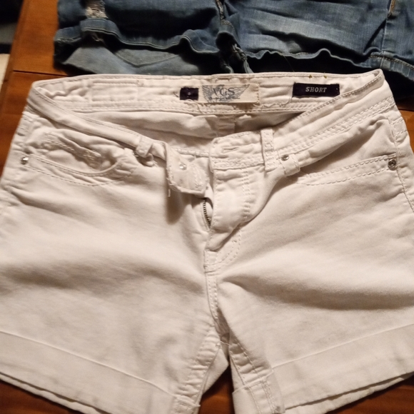 4pair of woman's cut off sorts sizes 10-14 areopostle Arizona vgs and another - Picture 4 of 9